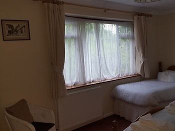 Hotel Aylwyne House NWI Zewnętrze zdjęcie