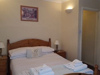 Hotel Aylwyne House NWI Zewnętrze zdjęcie